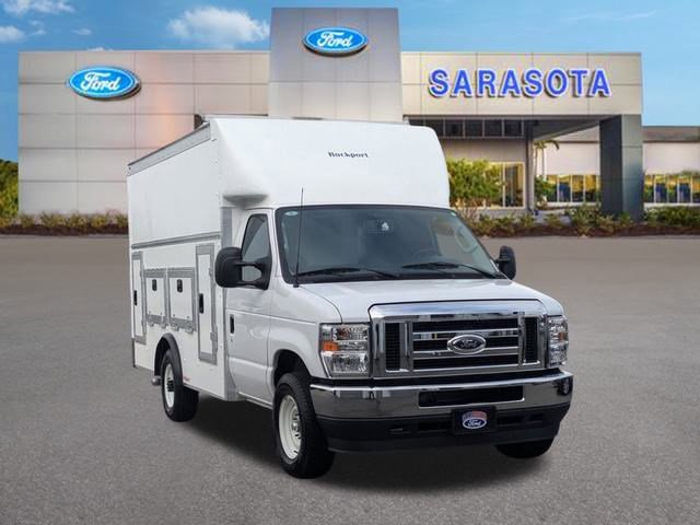 New 2025 Ford E-350 and Econoline 350 Super Duty w/ Power Equipment Group image 2