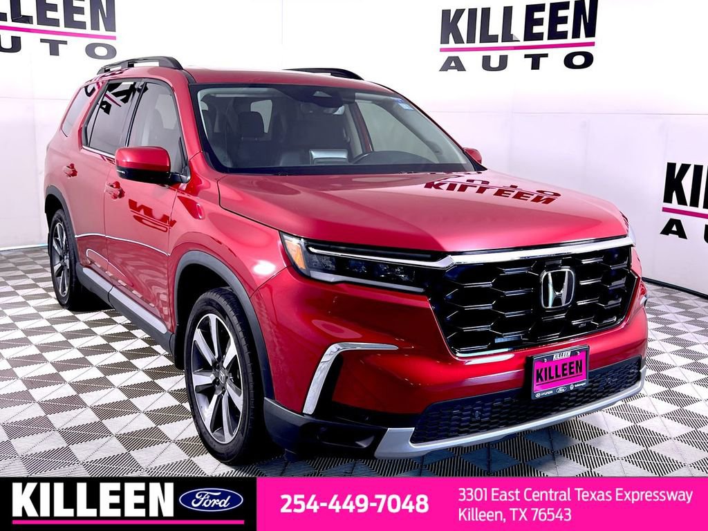 Used 2024 Honda Pilot Touring image 10