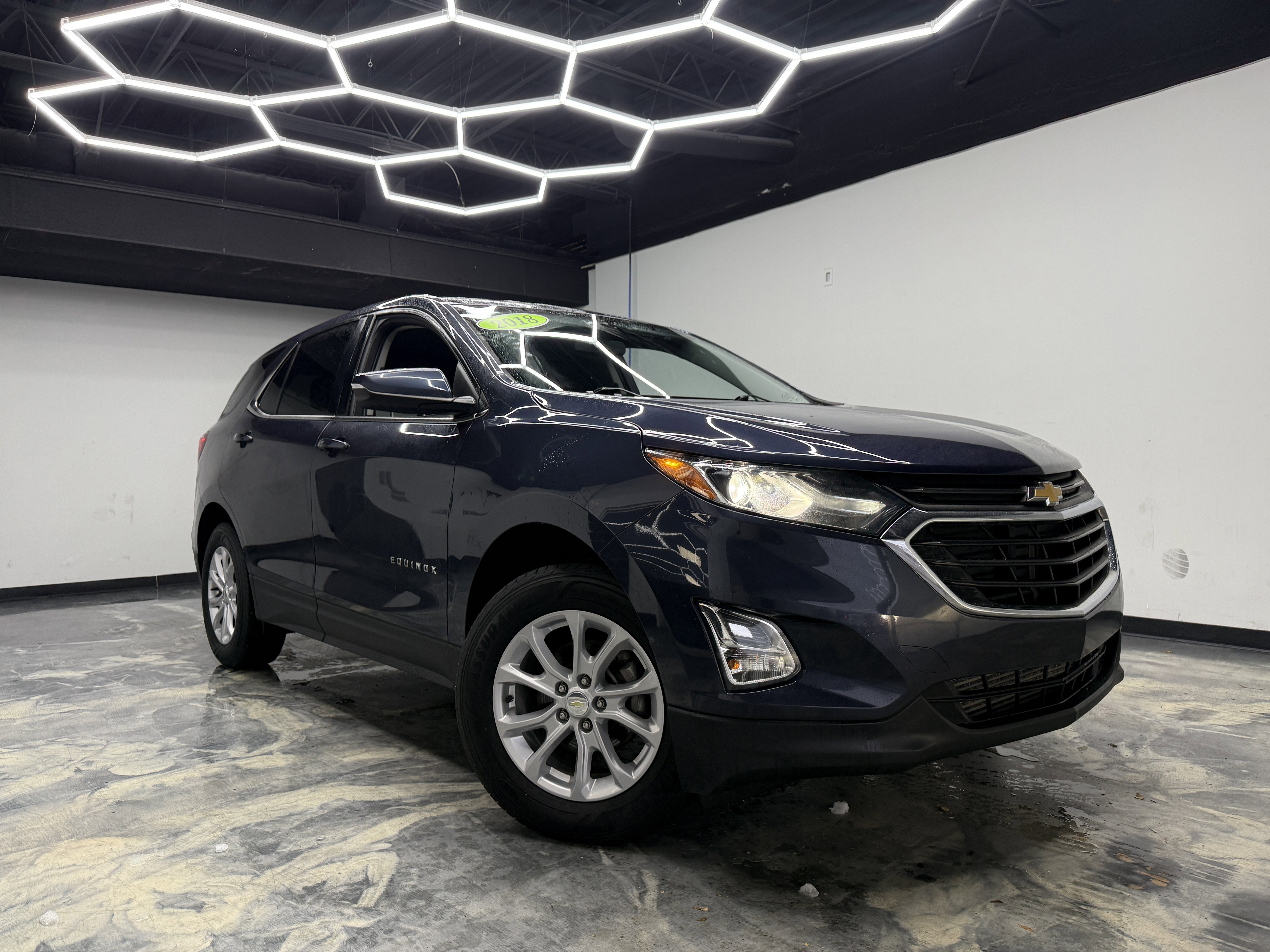 Used 2018 Chevrolet Equinox LT image 6