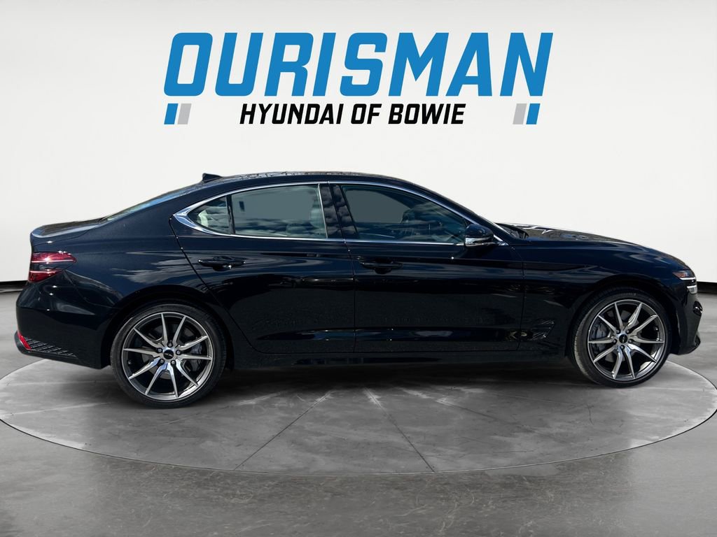 Used 2026 Genesis G70 2.5T image 7