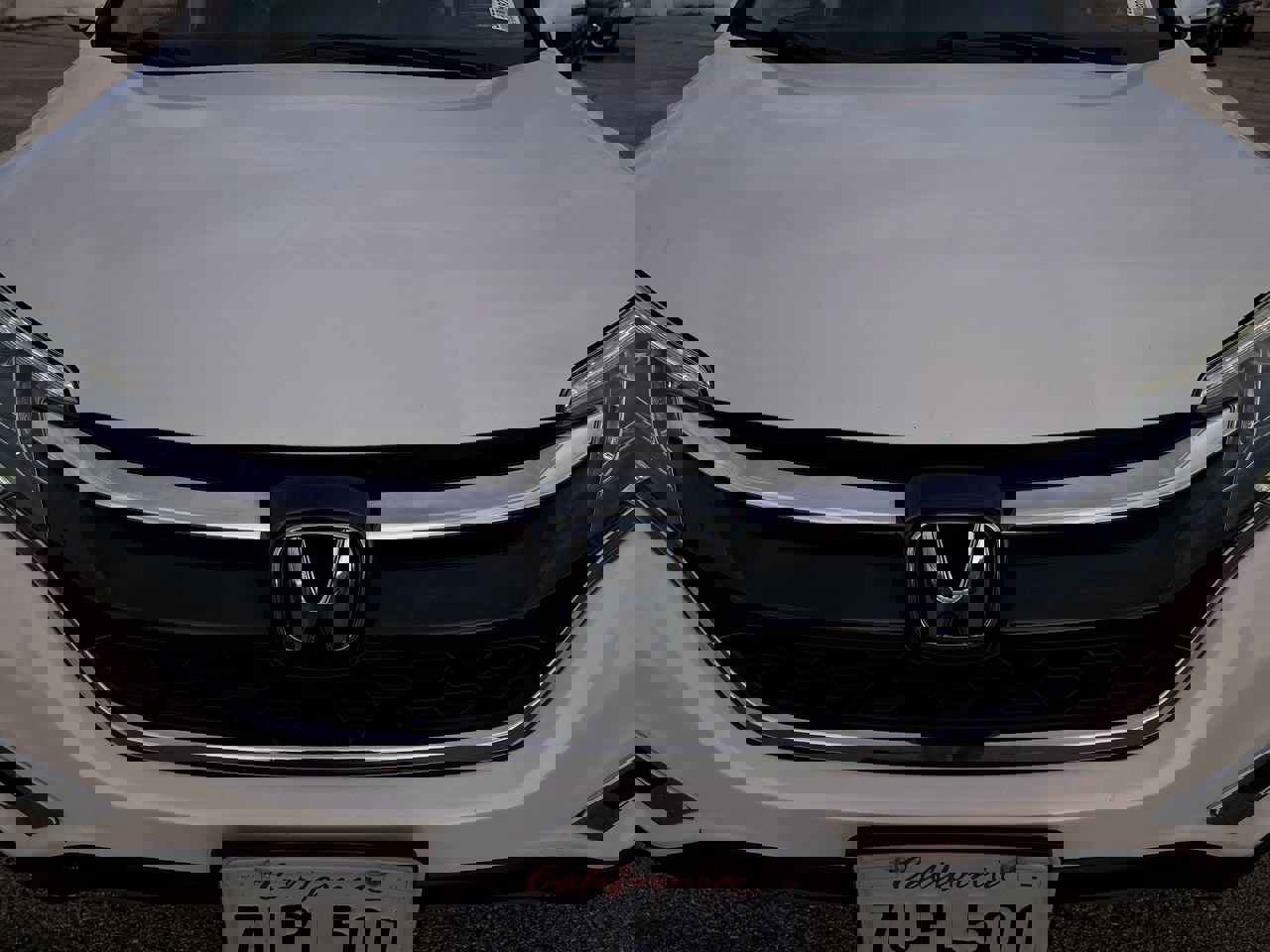 Used 2016 Honda CR-V Touring image 9