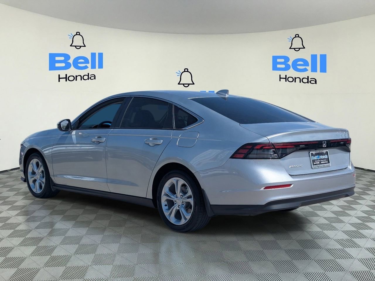 Used 2024 Honda Accord LX video 3