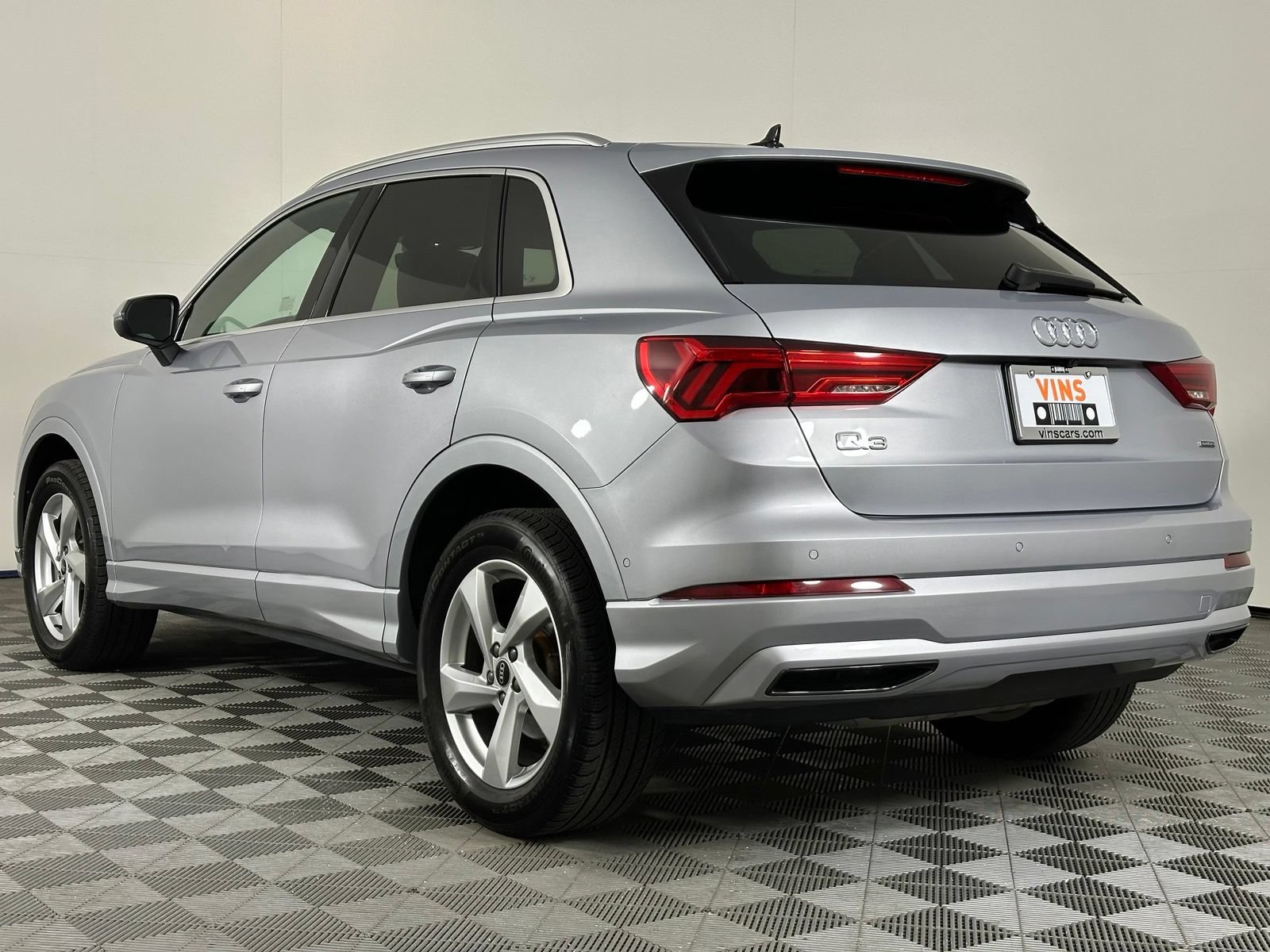 Used 2021 Audi Q3 2.0T Premium Plus AWD/4WD image 34