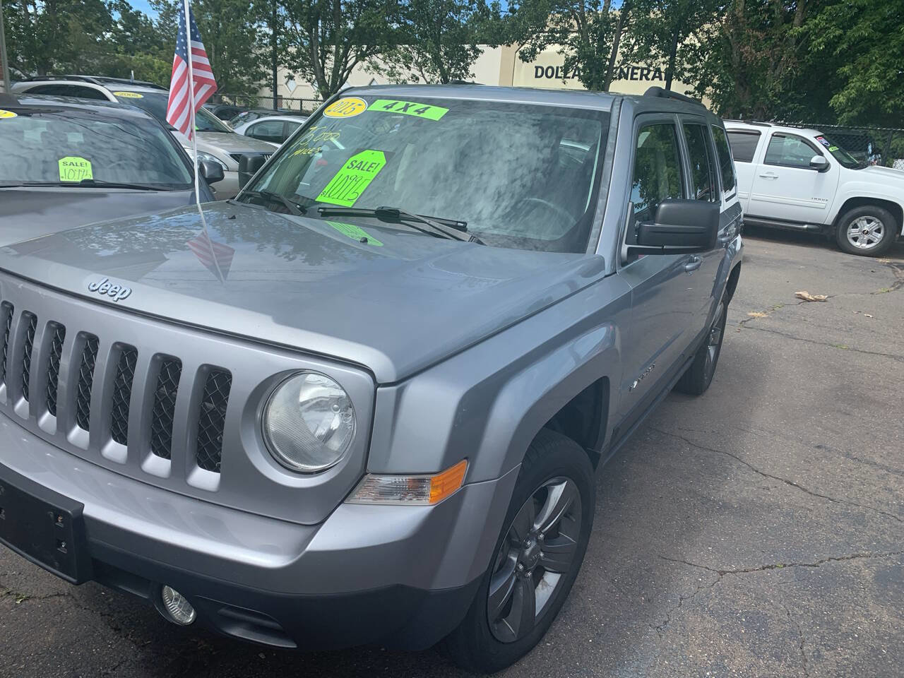 Used 2015 Jeep Patriot High Altitude AWD/4WD image 7