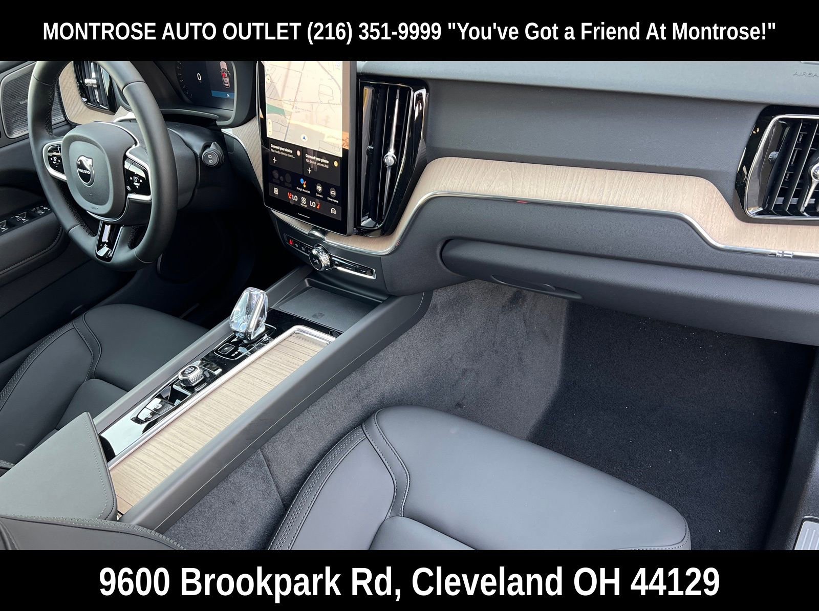 New 2026 Volvo XC60 B5 Plus w/ Protection Package Premier image 17