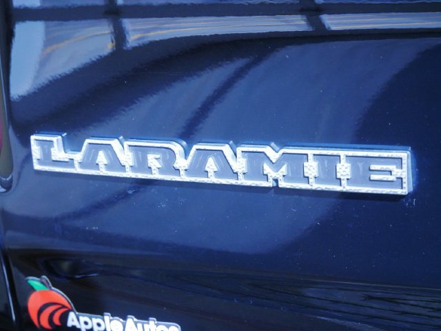 Used 2023 RAM 1500 Laramie AWD/4WD image 11