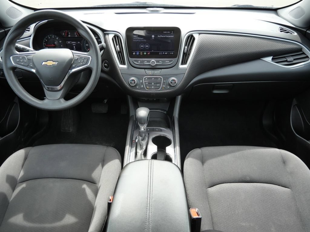 Used 2024 Chevrolet Malibu LT FWD image 30