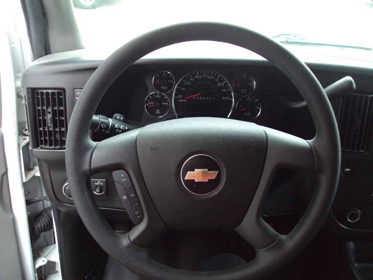 Used 2014 Chevrolet Express 1500 LS AWD/4WD image 16