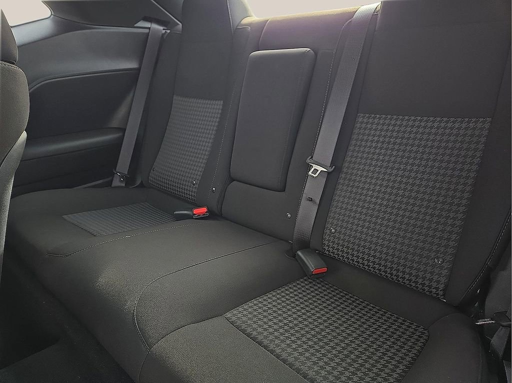 Used 2023 Dodge Challenger R/T w/ Blacktop Package image 9
