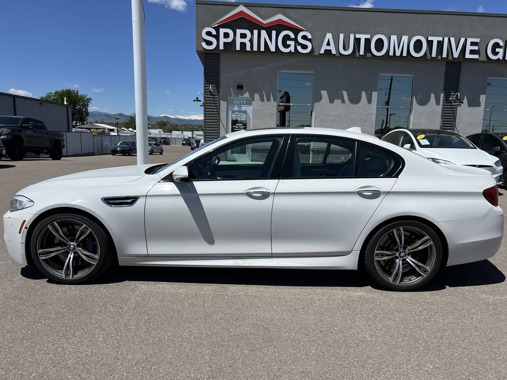 Used 2013 BMW M5 image 2