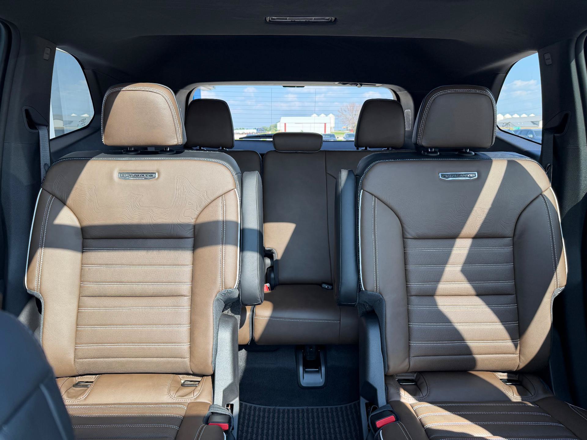 New 2027 GMC Acadia Denali Ultimate AWD/4WD image 20