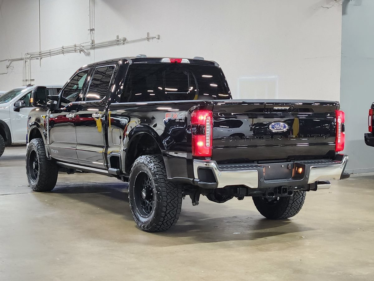 Used 2024 Ford F250 Lariat w/ Lariat Ultimate Package AWD/4WD image 11