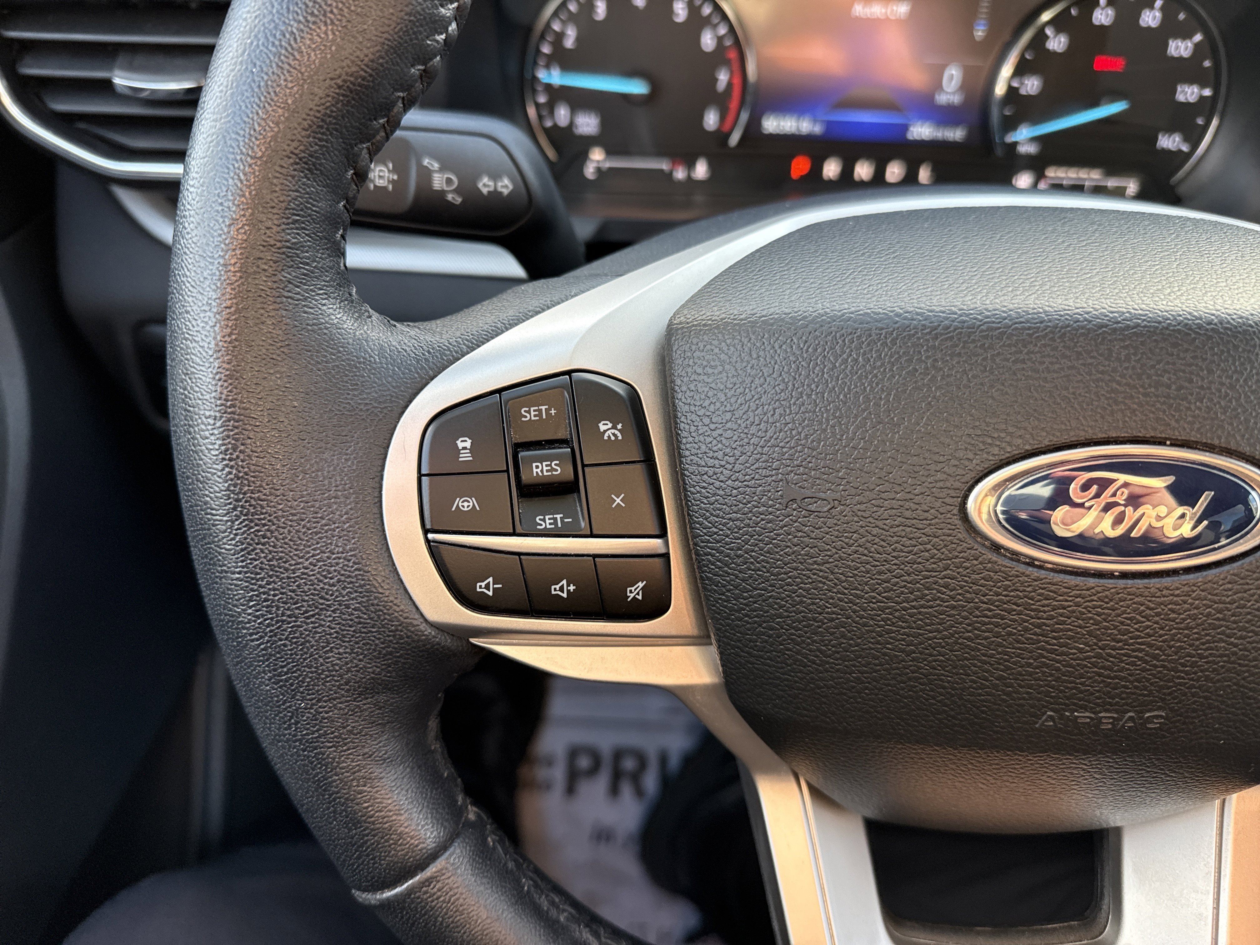 Certified 2023 Ford Explorer XLT w/ Equipment Group 202A image 18