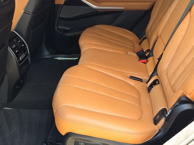 Used 2019 BMW X7 xDrive40i w/ Premium Package image 15