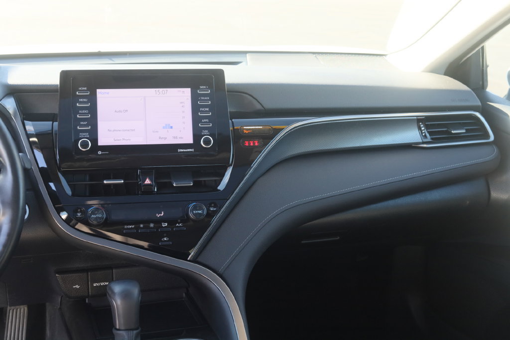 Certified 2023 Toyota Camry SE w/ Cold Weather Package AWD/4WD image 13
