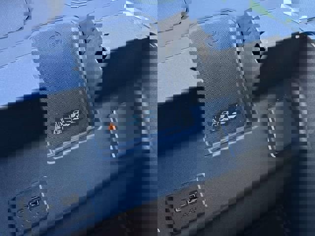 Used 2022 GMC Sierra 1500 SLT w/ SLT Convenience Package image 30