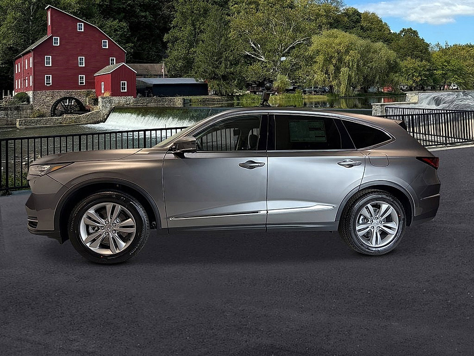 New 2026 Acura MDX SH-AWD image 2