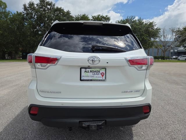 Used 2016 Toyota Highlander Limited AWD/4WD image 4