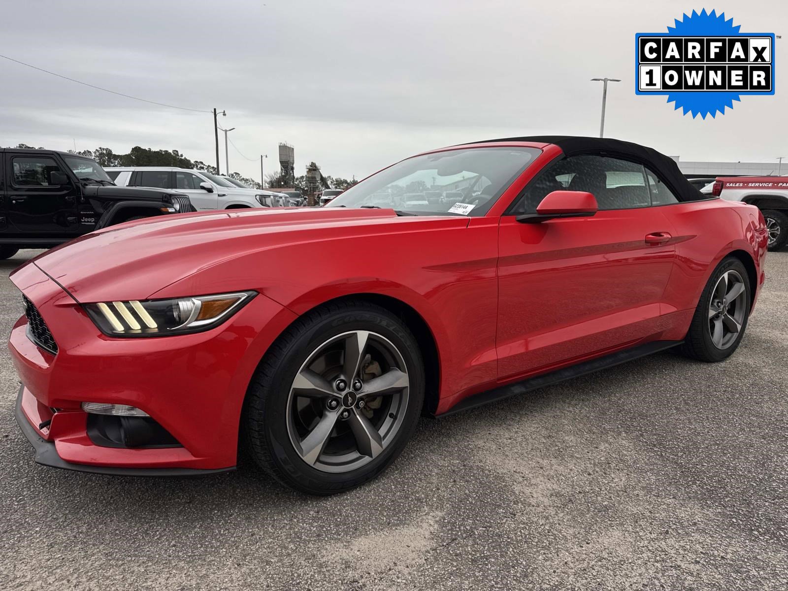 Used 2017 Ford Mustang Convertible w/ Equipment Group 051A image 9