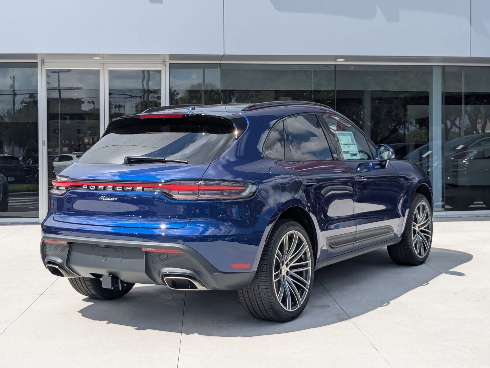 New 2026 Porsche Macan image 9