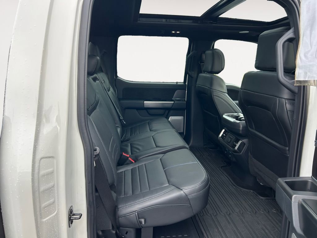 Used 2024 Ford F150 Platinum image 11