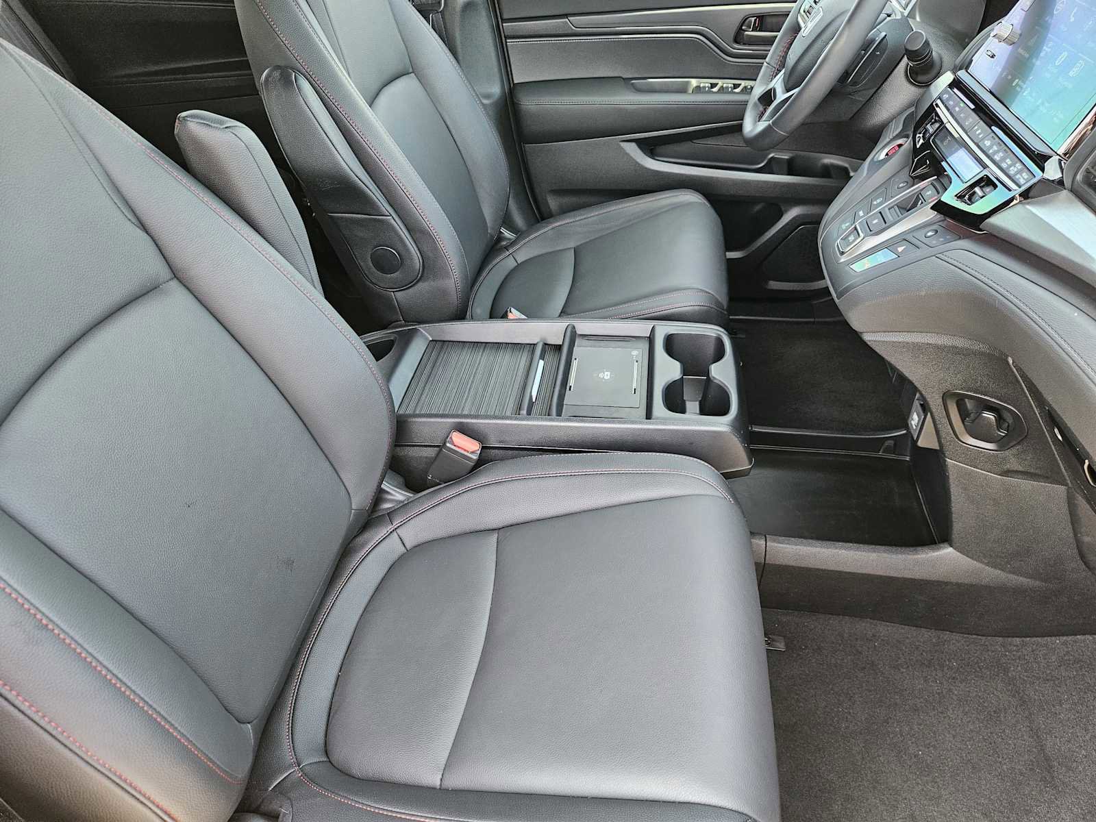 Certified 2026 Honda Odyssey Sport-L image 14