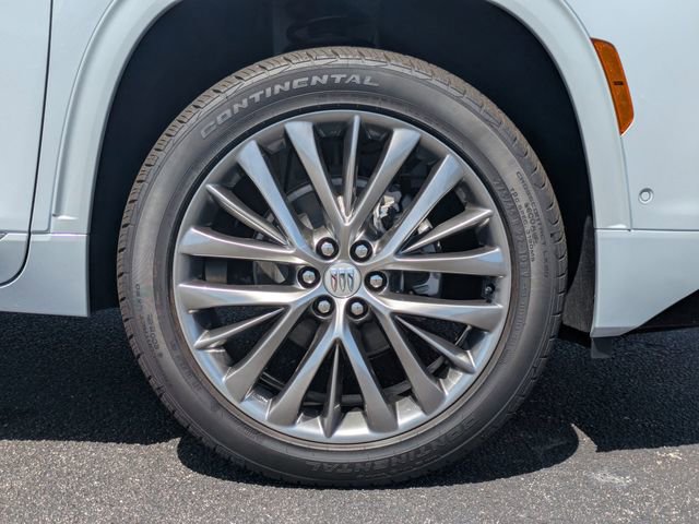 New 2026 Buick Enclave Avenir w/ Super Cruise Package image 11