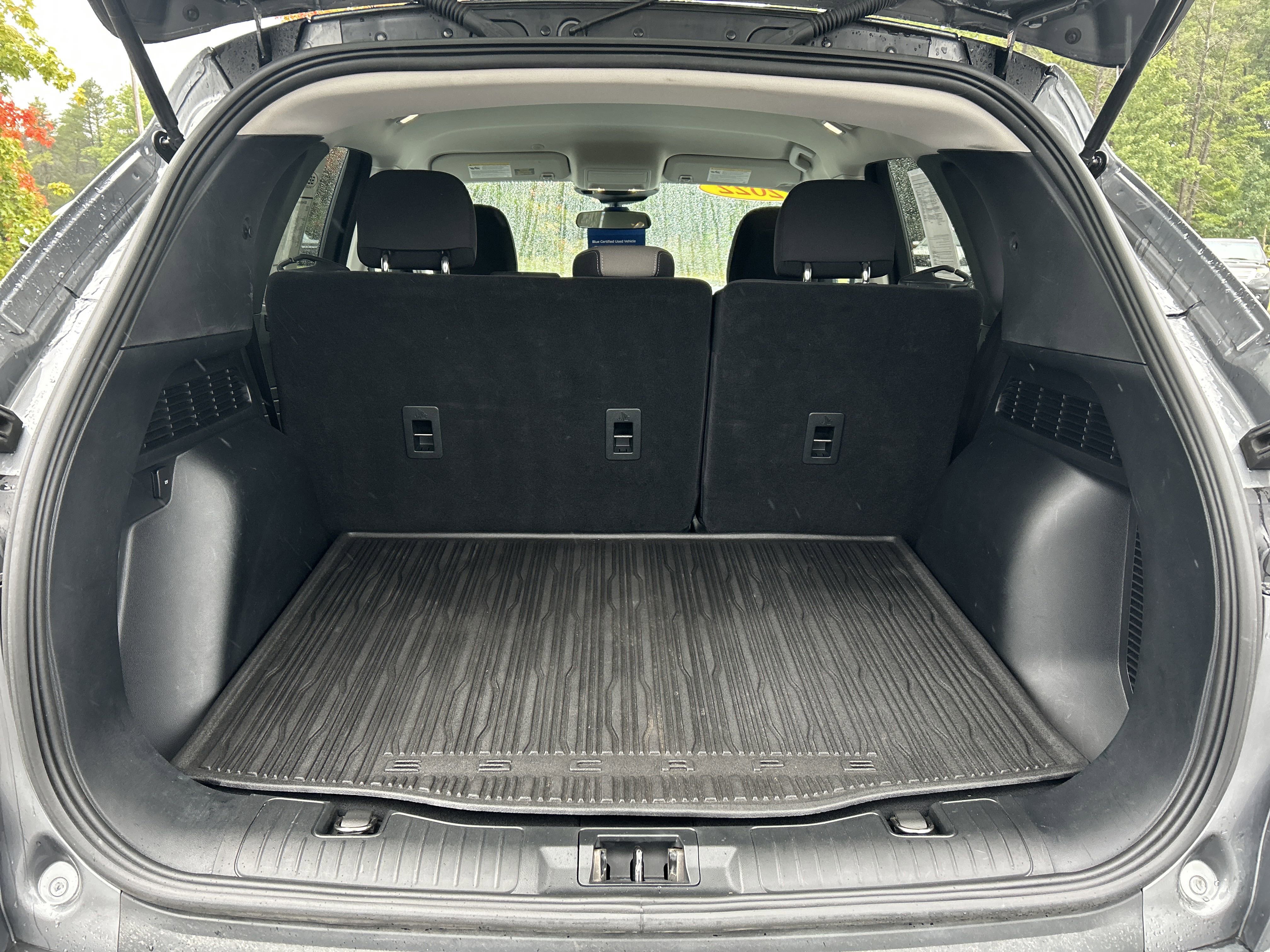 Certified 2022 Ford Escape SE image 11