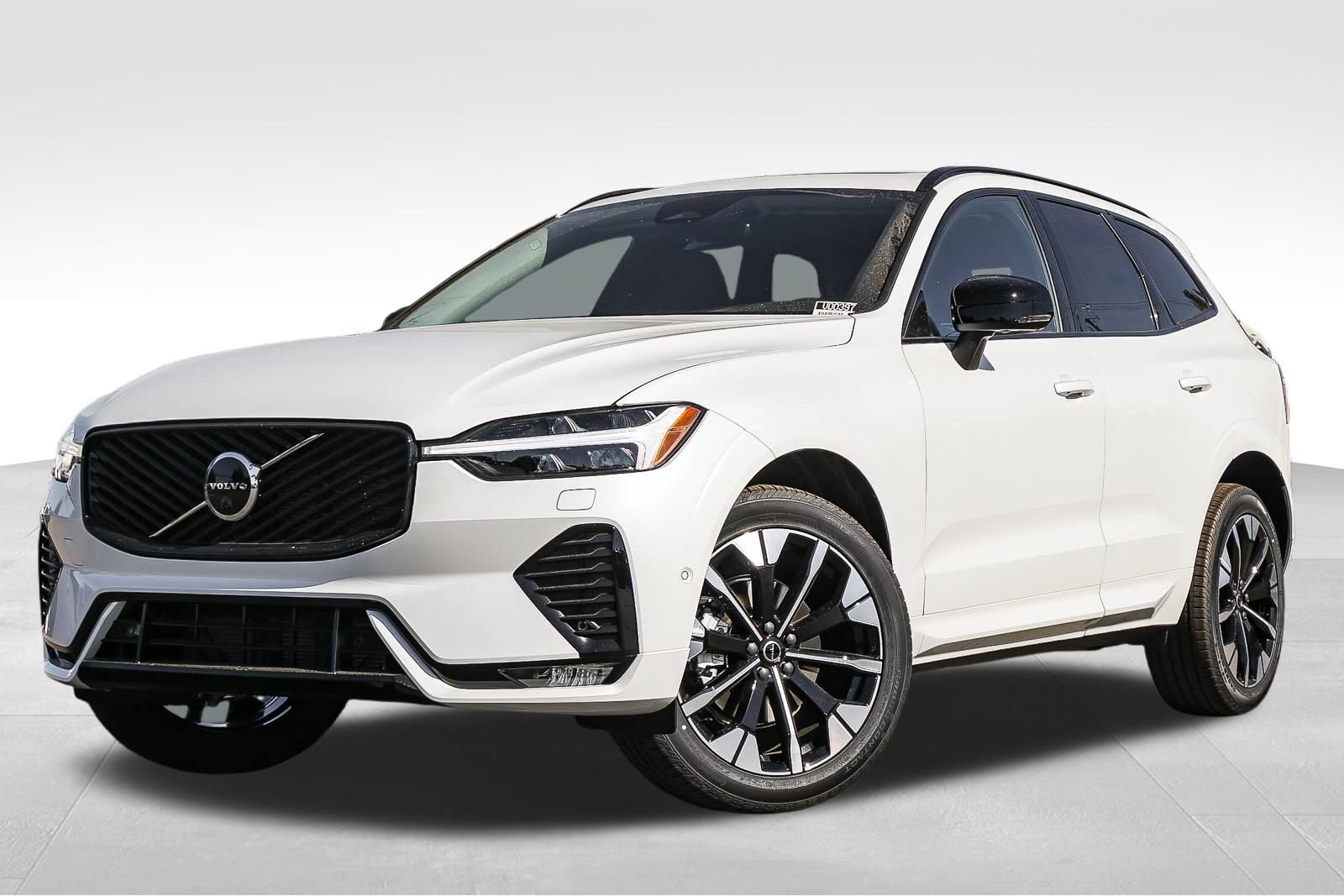 New 2026 Volvo XC60 B5 Plus w/ Climate Package
