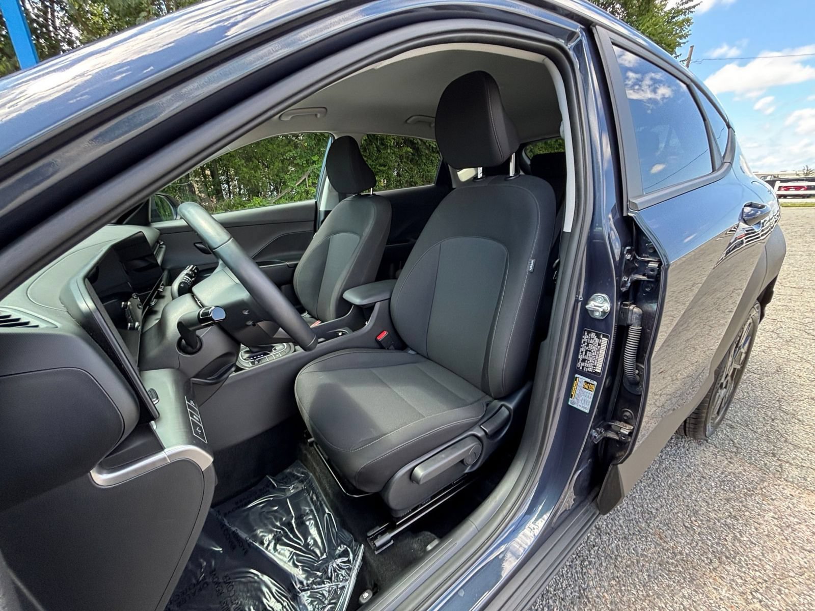 Used 2026 Hyundai Kona SEL Sport FWD image 31