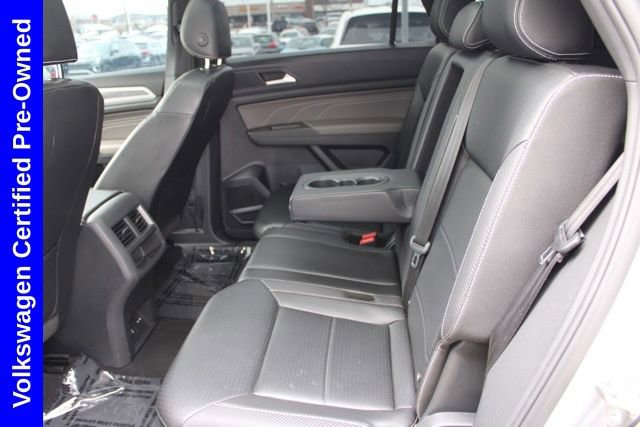 Used 2022 Volkswagen Atlas Cross Sport SE w/ Panoramic Sunroof Package image 26