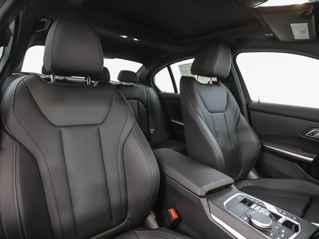 Certified 2023 BMW 330i xDrive Sedan w/ Premium Package image 32