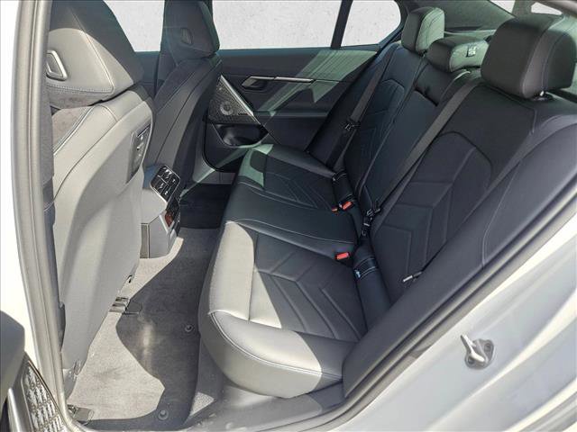 Used 2026 BMW 530i RWD image 15