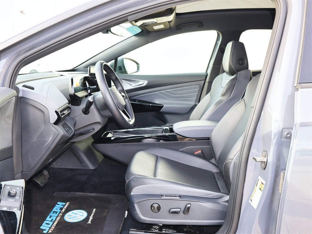 Used 2023 Volkswagen ID.4 Pro S image 13