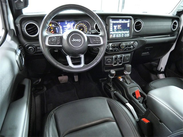 Used 2022 Jeep Wrangler Unlimited Sahara w/ Cold Weather Group image 4