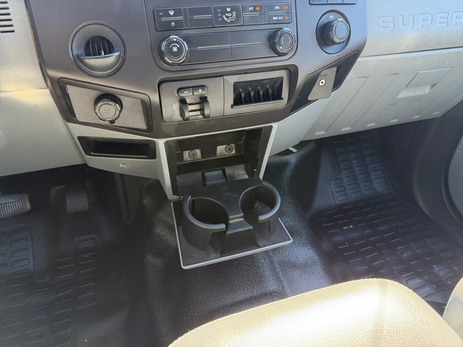 Used 2011 Ford F250 XL w/ XL Value Pkg RWD image 13