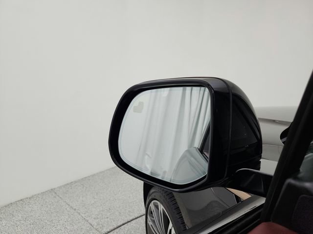 Certified 2024 Land Rover Range Rover Sport Dynamic SE image 31