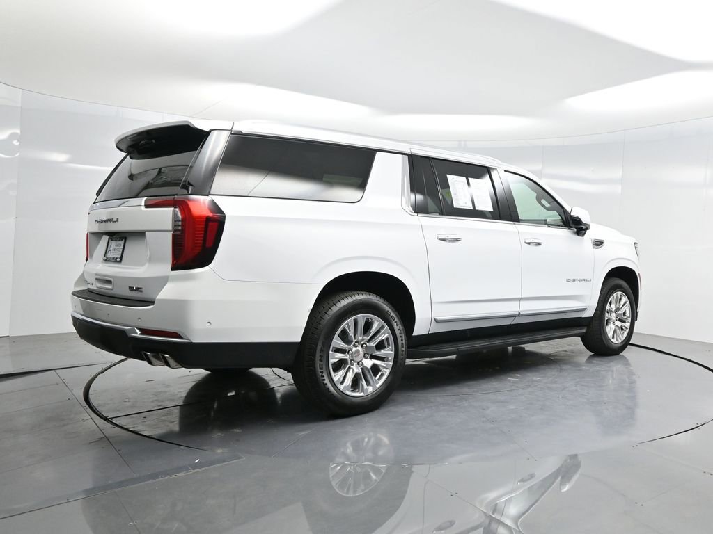 Used 2025 GMC Yukon XL Denali image 47