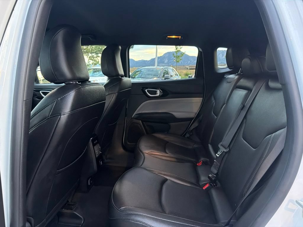 Used 2024 Jeep Compass Limited AWD/4WD image 18