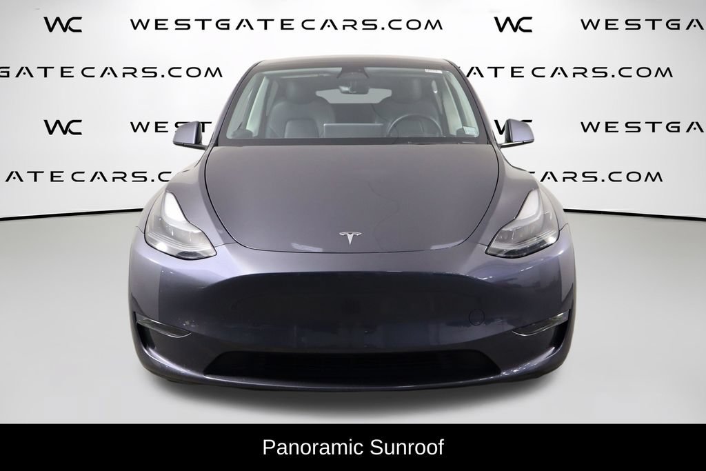 Used 2023 Tesla Model Y Long Range AWD/4WD image 2