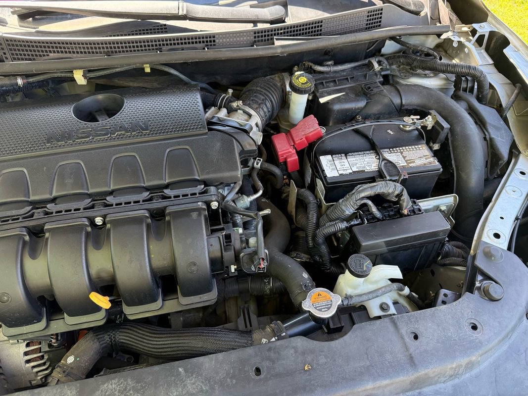 Used 2016 Nissan Sentra SV FWD image 33