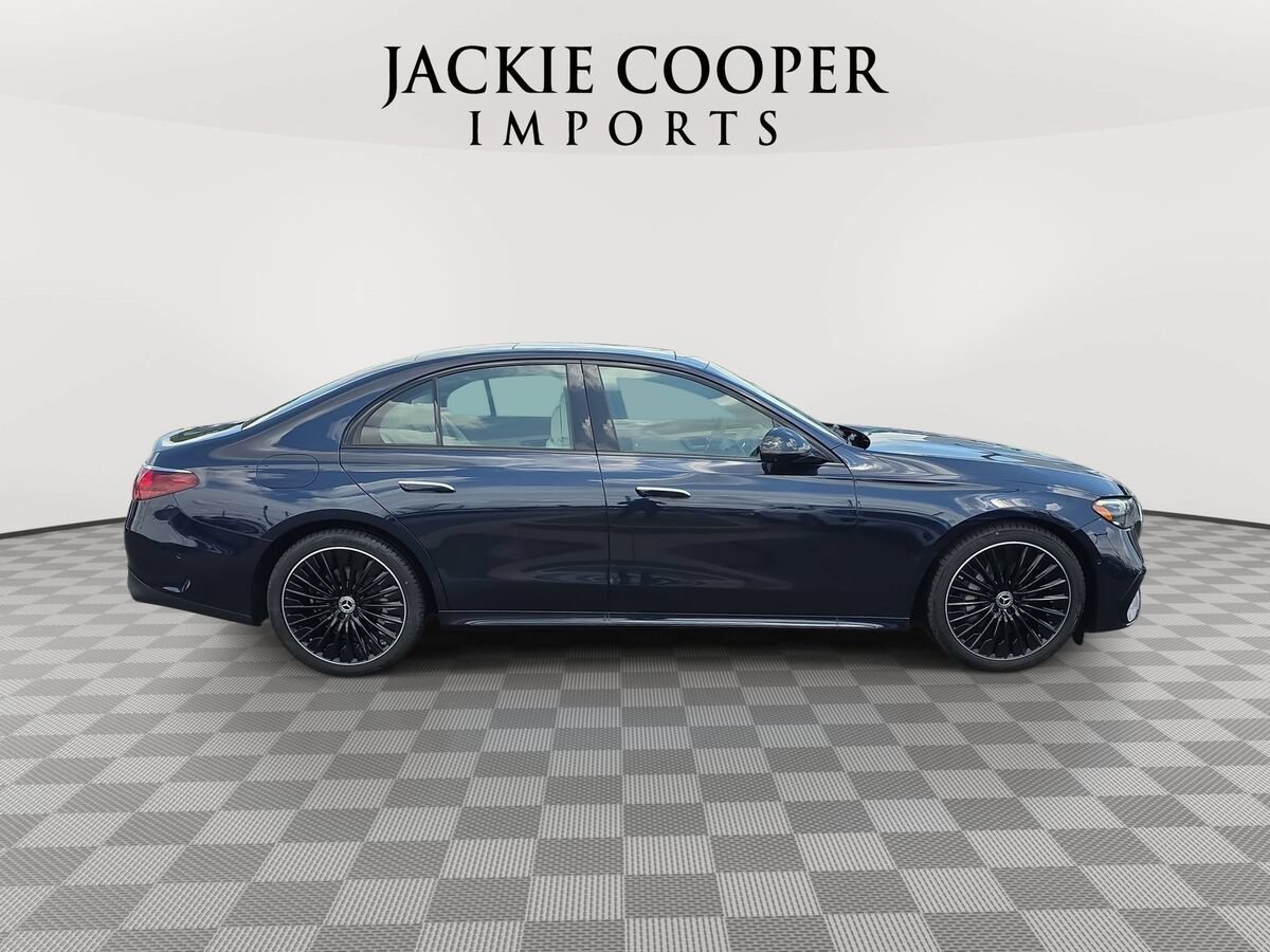 New 2026 Mercedes-Benz E 350 Sedan image 4