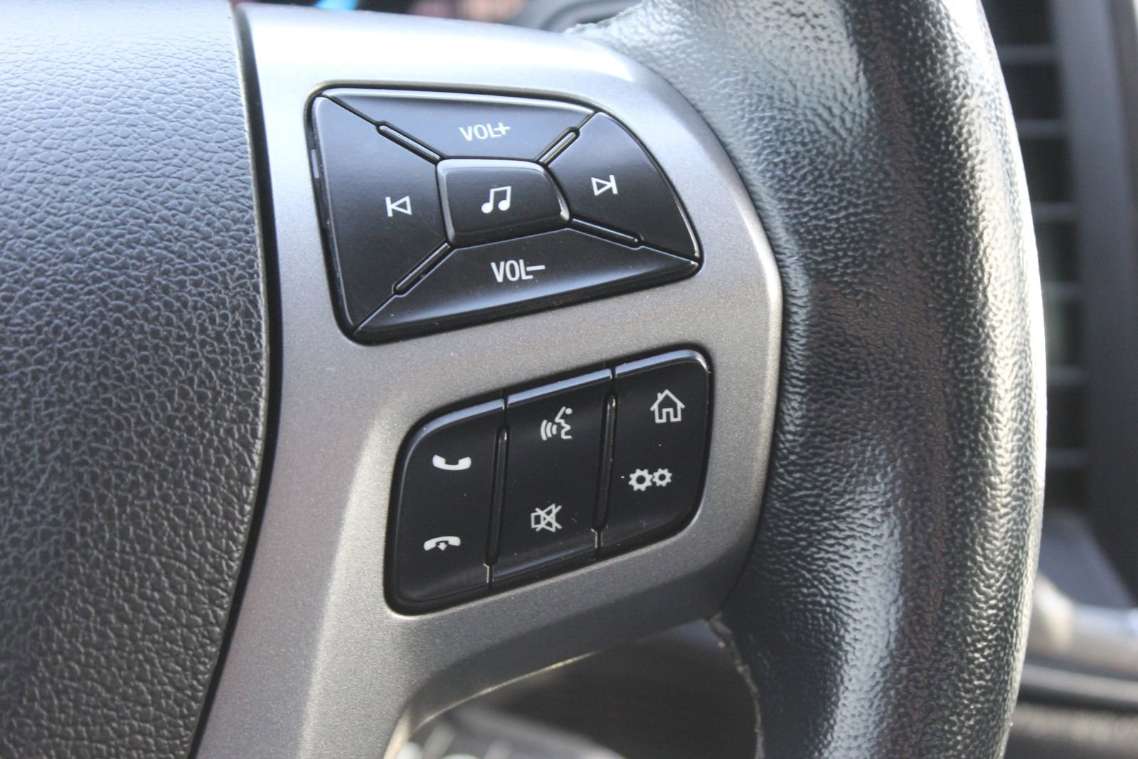 Used 2020 Ford Ranger XLT w/ Equipment Group 301A Mid image 26