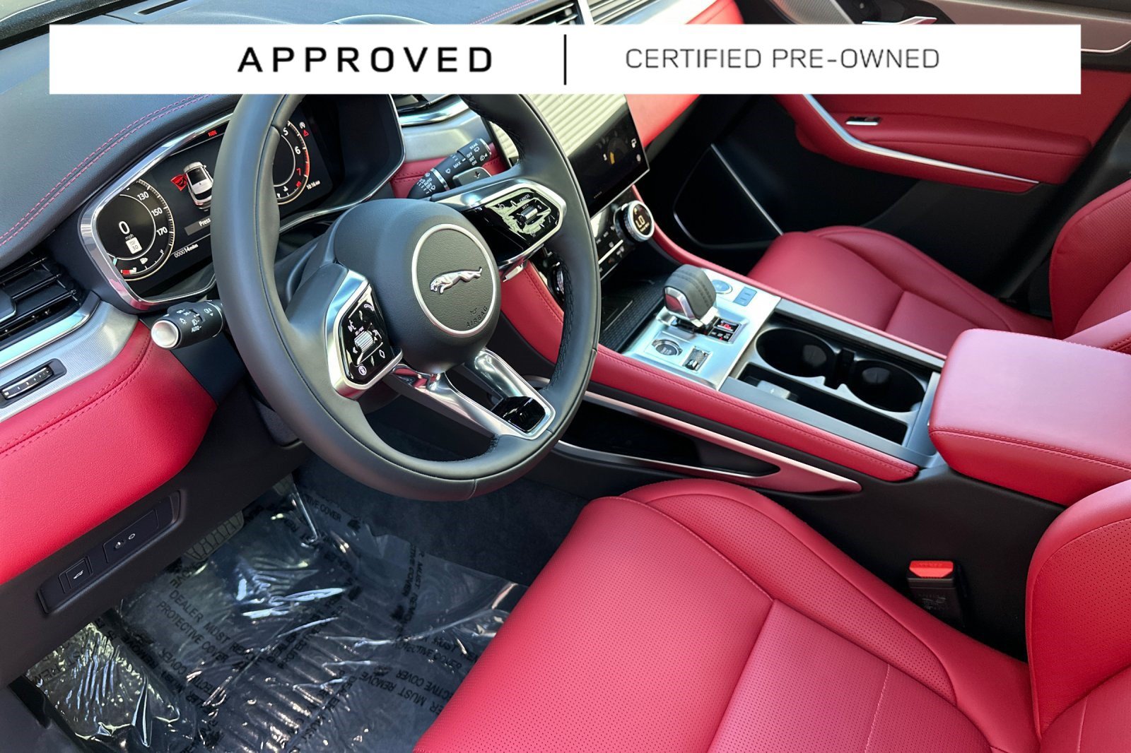 Used 2025 Jaguar F-PACE R-Dynamic S AWD/4WD image 4