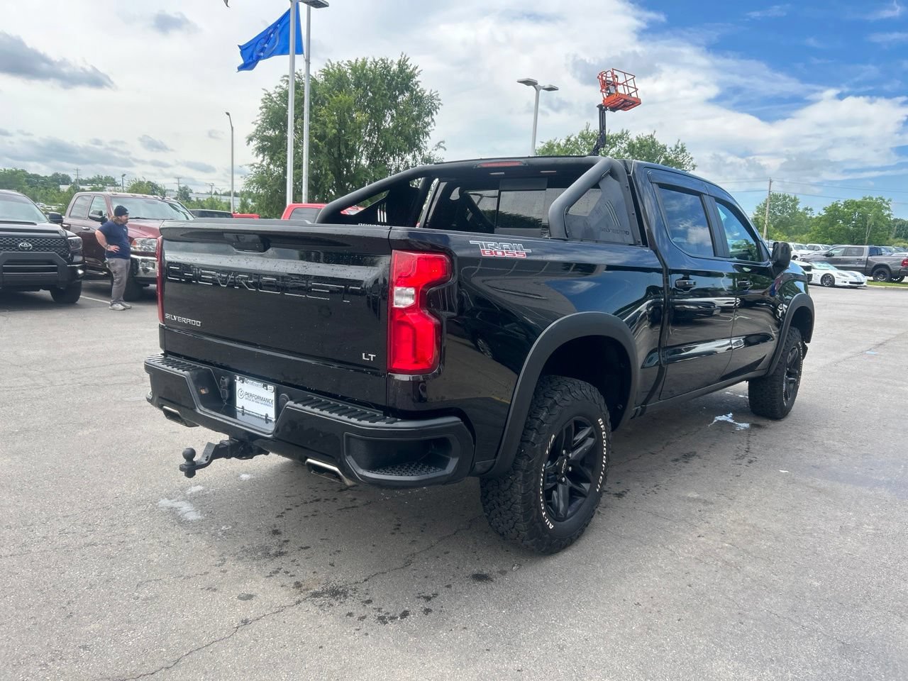 Used 2019 Chevrolet Silverado 1500 LT Trail Boss AWD/4WD image 3