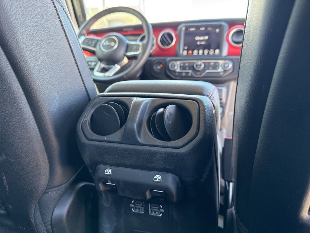 Used 2022 Jeep Gladiator Rubicon w/ Cold Weather Group AWD/4WD image 38
