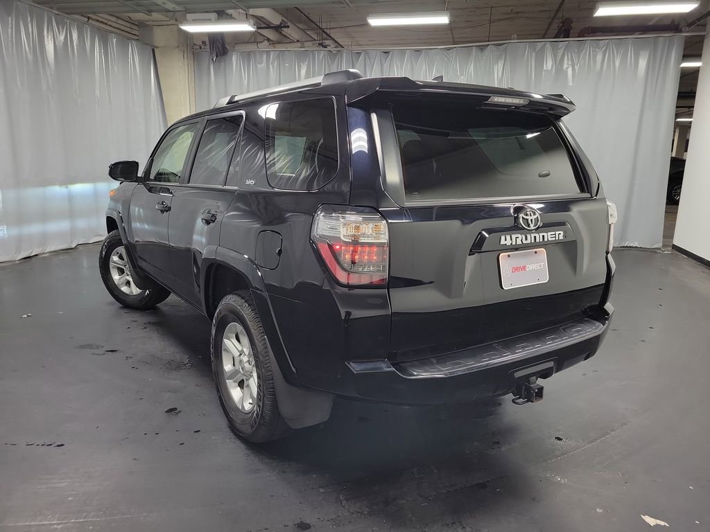 Used 2022 Toyota 4Runner SR5 image 6