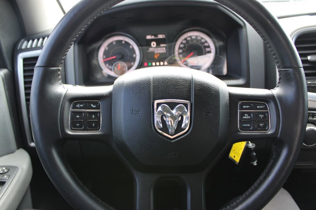 Used 2016 RAM 1500 Big Horn image 31