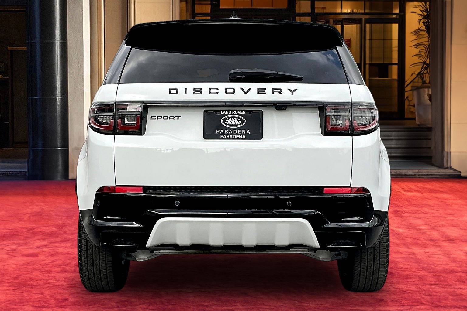 New 2026 Land Rover Discovery Sport Landmark AWD/4WD image 5