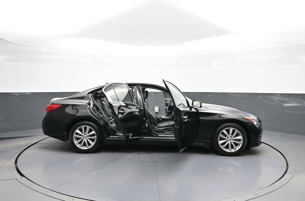 Used 2014 INFINITI Q50 Premium w/ Spare Tire Package image 41